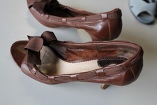 Escarpins chloé cuir d'occasion  Seyssel