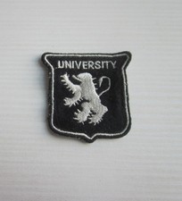 Toppa ricamata university usato  Italia