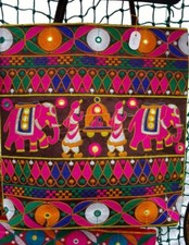 Embroidered shoulder bag gebraucht kaufen  München