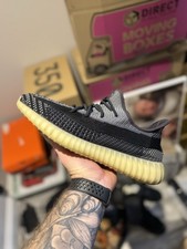 Yeezy boost 350 for sale  SNODLAND
