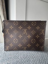 Bolsa de higiene Louis Vuitton descontinuada original 19 em lona monograma. comprar usado  Enviando para Brazil