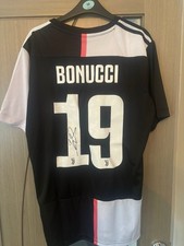 Camisa Juventus assinada por Leonardo Bonucci com certificado de autenticidade comprar usado  Enviando para Brazil