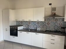 Cucina completa elettrodomesti usato  Pompei