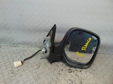 Specchio retrovisore destro usato  Italia