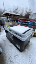 Aht self contain for sale  Howe