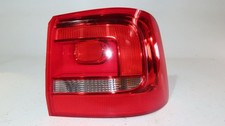 Feu arrière droit d'occasion Feu arrière droit d'occasion  Seclin