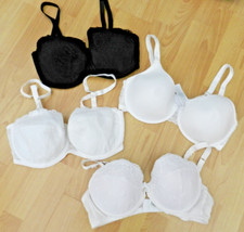 Set underwired bras for sale  POOLE