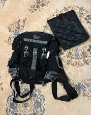 MOCHILA RARA OAKLEY AP 1.0 Preta Cinza Equipamento de Campo Tático Mecanismo Bolsa LEIA comprar usado  Enviando para Brazil