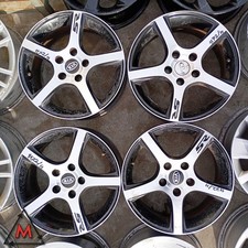 Set cerchi lega usato  Italia