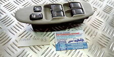 Pulsantiera alzavetro anterior usato  Villaricca