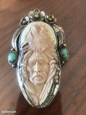 Grand pendentif tête d'occasion Grand pendentif tête d'occasion  Calacuccia