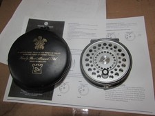 Carretel de pesca V bom resistente alnwick st aidan truta salmão mosca 3,75" + estojo comprar usado  Enviando para Brazil
