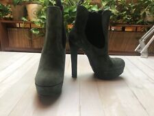 Stivaletto con tacco usato  Brescia