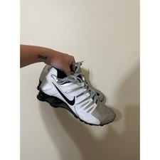 Nike Shox Feminino Tamanho 8.5 Prata Metálica Preto Branco Couro Patente - Ótimo! comprar usado  Enviando para Brazil