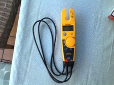 Fluke spannungsprüfer 600 gebraucht kaufen  Duisburg