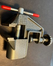 Small green clamp for sale  Olympia