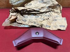 NOS 1984-1985 DODGE RAM TRUCK HORN PAD D150 D250 D350 MOPAR 4147466 VERMELHO ESCURO comprar usado  Enviando para Brazil