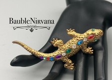 Usado, Broche vintage figurativo lagartixa lagartixa em forma de tom dourado com joias multicoloridas comprar usado Usado, Broche vintage figurativo lagartixa lagartixa em forma de tom dourado com joias multicoloridas comprar usado  Enviando para Brazil