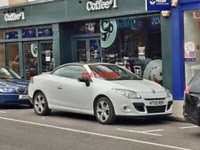 Photo 2010 renault for sale  TADLEY