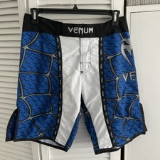 Pantaloncini uomo venum usato  Spedire a Italy