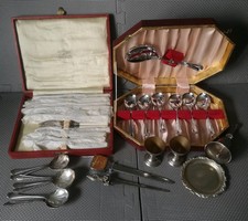 Job lot dinner for sale  CAMBRIDGE