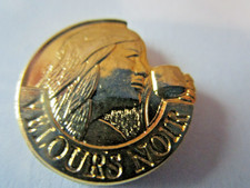 Pins d'occasion Pins d'occasion Monchecourt