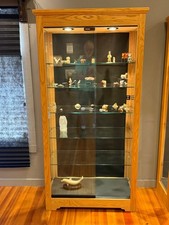 Display cabinet showcase for sale  Sisters