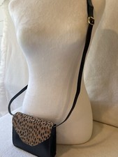BOLSA TIRACOLO DAVINCI COURO ESTAMPA ANIMAL PEQUENA COM CARTEIRA ITALIANA comprar usado  Enviando para Brazil
