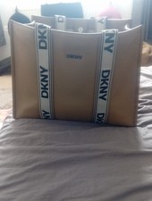 Dkny women large for sale  WORCESTER