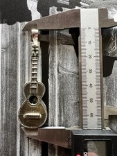 Pendentif guitare argent d'occasion  Marly-le-Roi