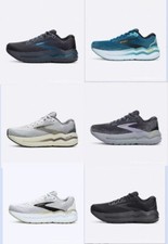 Nuove scarpe corsa usato  Spedire a Italy
