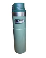 Caneca aspirador Stanley Classic 20 oz uma mão verde martelo botão comprar usado  Enviando para Brazil