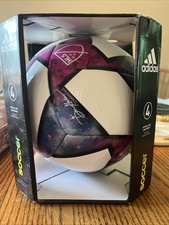Bola de futebol Adidas Nativo MLS Capitano neon/azul/vermelha - Tamanho 4, usado comprar usado  Enviando para Brazil