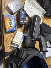 Filmadora Panasonic Palmcorder IQ PVIQ205/305 VHS-C X14 2 baterias SEM CARREGADOR comprar usado  Enviando para Brazil