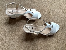 Ladies fashion shoes for sale  BEDALE