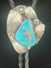 Usado, Pingente Navajo Bennett Pat prata esterlina turquesa gravata bolo nativa América vintage comprar usado Usado, Pingente Navajo Bennett Pat prata esterlina turquesa gravata bolo nativa América vintage comprar usado  Enviando para Brazil