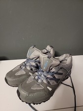 Mountain life shoes for sale Mountain life shoes for sale  SPALDING