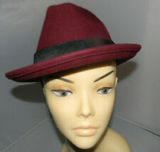 Ladies burgundy wool for sale  MITCHAM