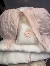 Conjunto de 5 Lulla Smith ~ Linho Marfim, Saia de Berço Rosa, Travesseiro, Veja Fotos comprar usado Conjunto de 5 Lulla Smith ~ Linho Marfim, Saia de Berço Rosa, Travesseiro, Veja Fotos comprar usado  Enviando para Brazil