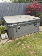 Hot tub used for sale  KIDWELLY