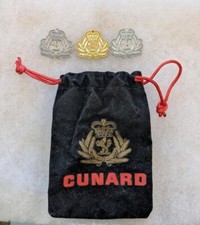 Lote de três pinos de lapela com bolsa Cunard Cruise Line QE2 World Club Membership comprar usado  Enviando para Brazil