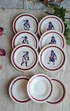Ancienne dinette assiettes d'occasion  Le Poinçonnet