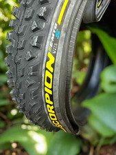 Logotipo amarelo Pirelli Scorpion E-MTB S 27,5x 2,6 Hyperwall (65-584) dobrável comprar usado  Enviando para Brazil