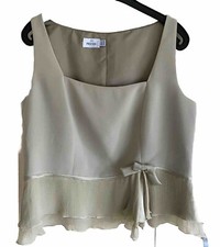 Presen luxe women for sale  ETCHINGHAM
