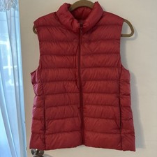 Uniqlo puffer vest for sale  Cape Coral