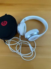 Fones de ouvido supra-auriculares Geniune Beats Solo 2 com fio branco B0518 branco original B13 comprar usado Fones de ouvido supra-auriculares Geniune Beats Solo 2 com fio branco B0518 branco original B13 comprar usado  Enviando para Brazil