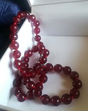 Bellissima collana rubini usato  Roma