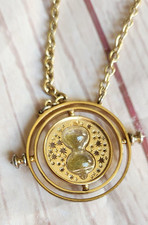 The Nobel - Coleção Harry Potter Hermione's Time Turner Colar Peças Móveis comprar usado The Nobel - Coleção Harry Potter Hermione's Time Turner Colar Peças Móveis comprar usado  Enviando para Brazil