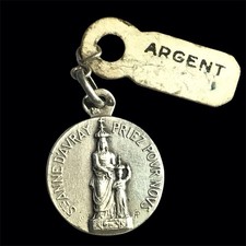 Ancienne medaille pendentif usato  Spedire a Italy