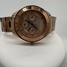 Relógio Armani Exchange AX5153 mostrador de cristal ouro rosa – Nova bateria – Funcionando comprar usado Relógio Armani Exchange AX5153 mostrador de cristal ouro rosa – Nova bateria – Funcionando comprar usado  Enviando para Brazil